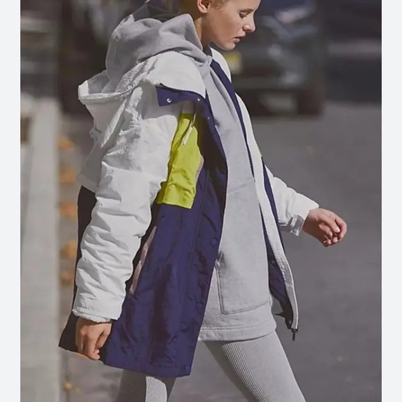 Free peoples searching for something parka - Picture 4 of 10